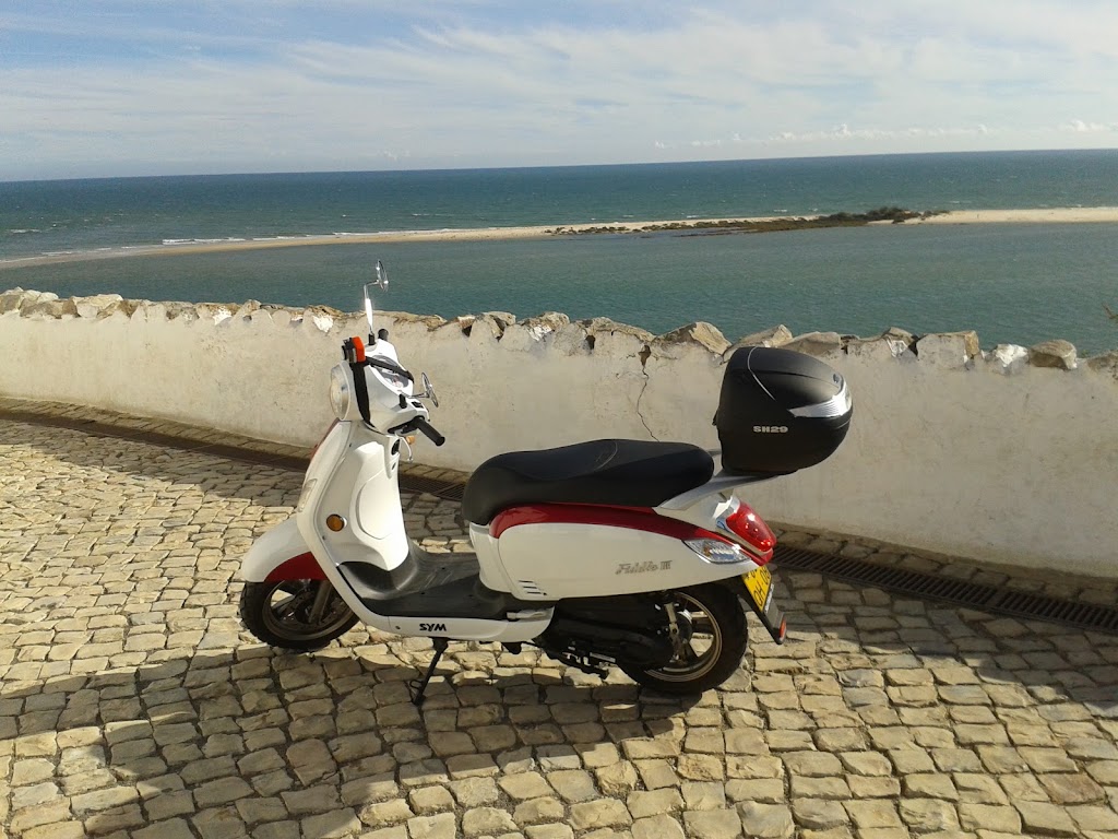 Serviço de Aluguer de Scooters em Tavira