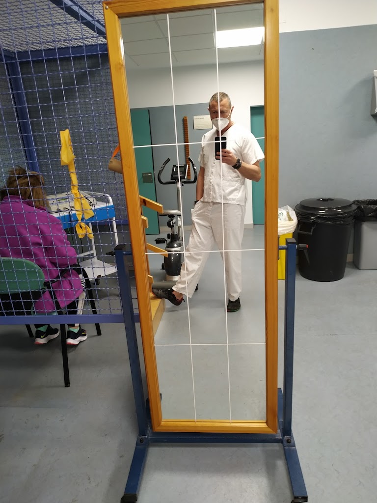 CLINICA FISIOTERAPIA CESPEDES