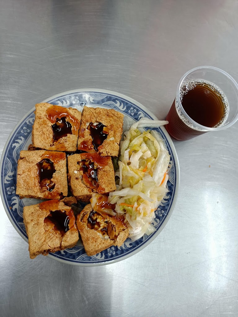 花蓮水尾臭豆腐 十甲店/台中小吃/台中美食/台中臭豆腐 的照片