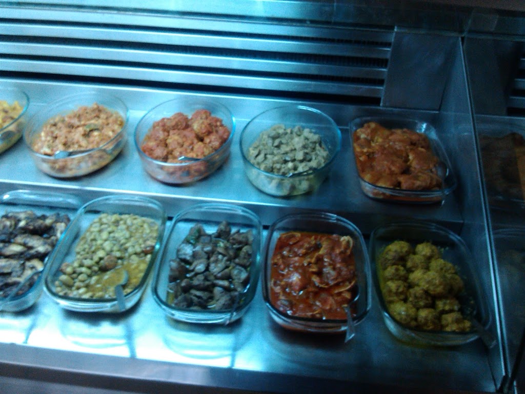 Bar la cancha — Comida y bebida