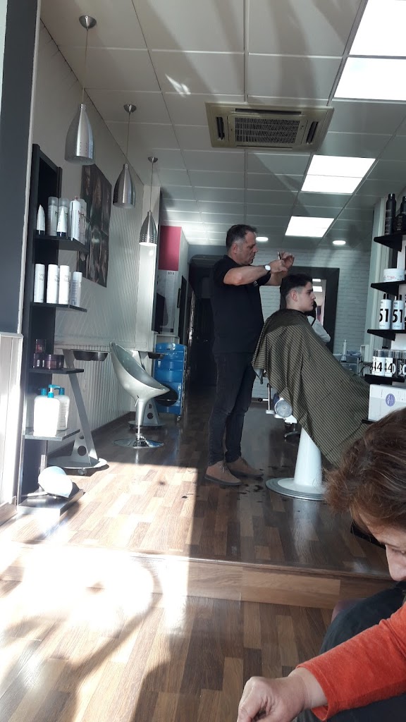 Javier y Cari PELUQUERIA ESTETICA.