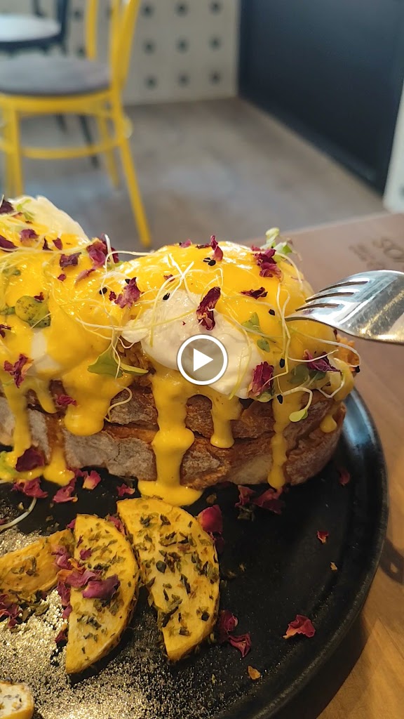 Echale huevos — Comida y bebida