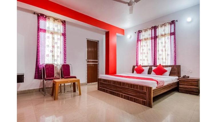 Spot On 49463 Hotel Gulmohar