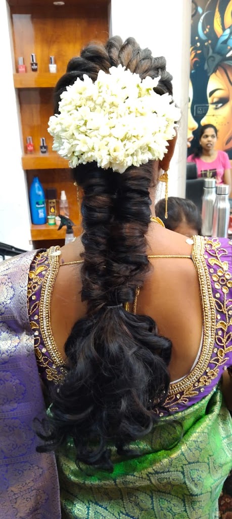 Glow Heaven Beauty Parlour