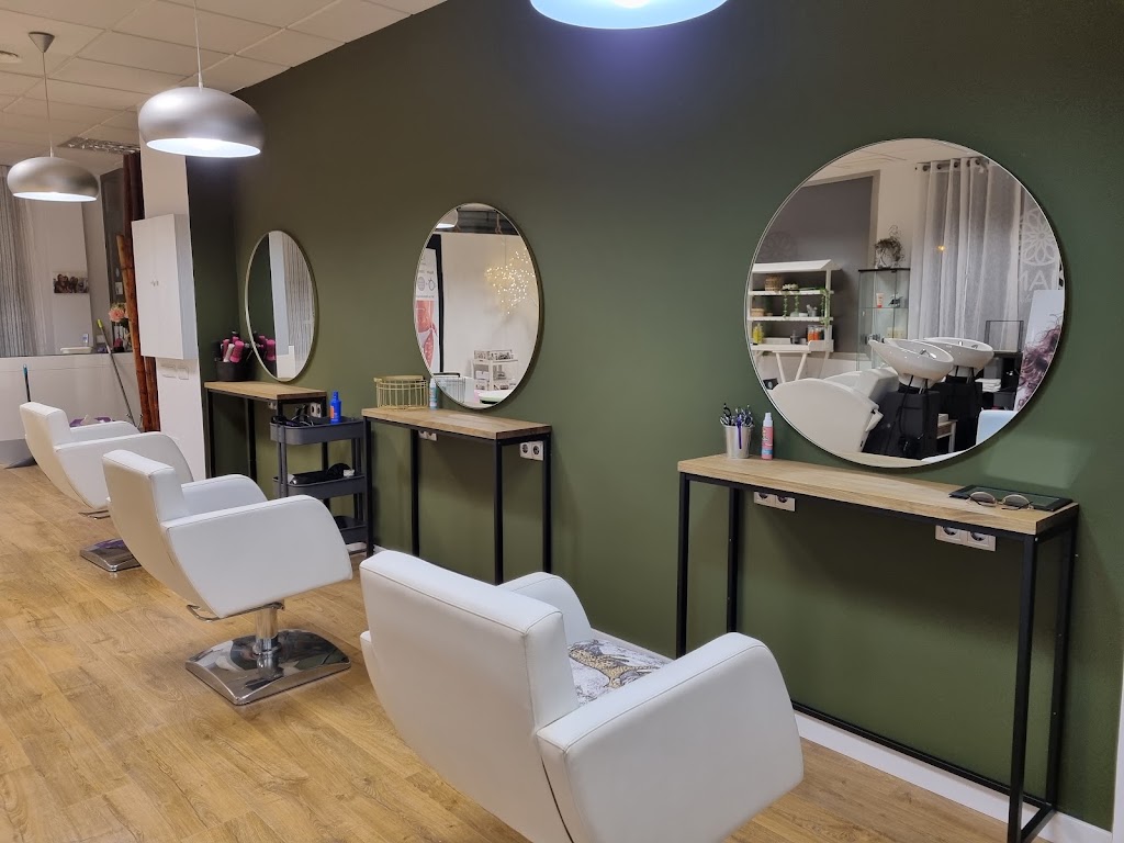 Mais centro estetico bienestar y peluqueria — Interior