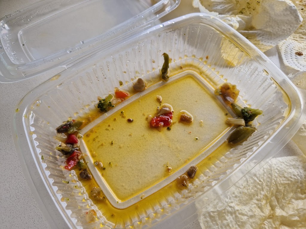 Aduana 25 — Comida y bebida