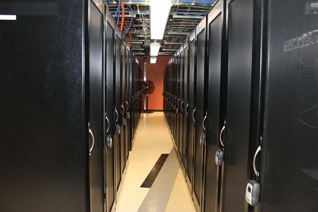 Evocative Data Centers Oakland Facility Oak1