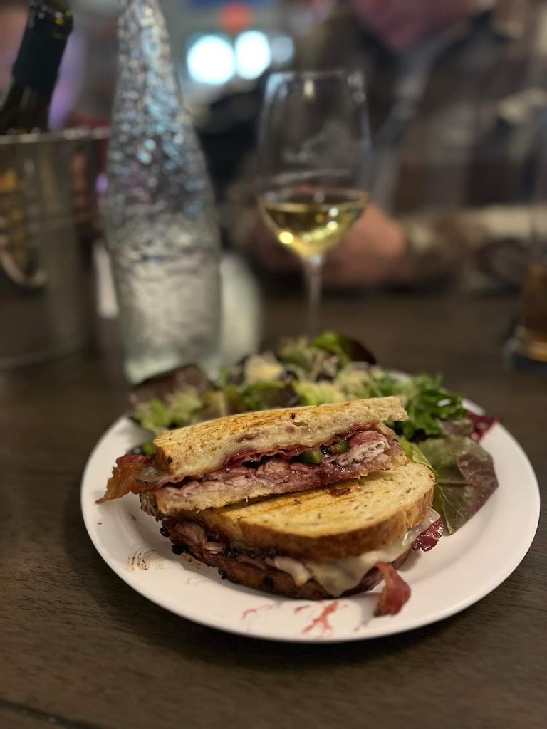Waters Edge Winery Bistro Kalispell