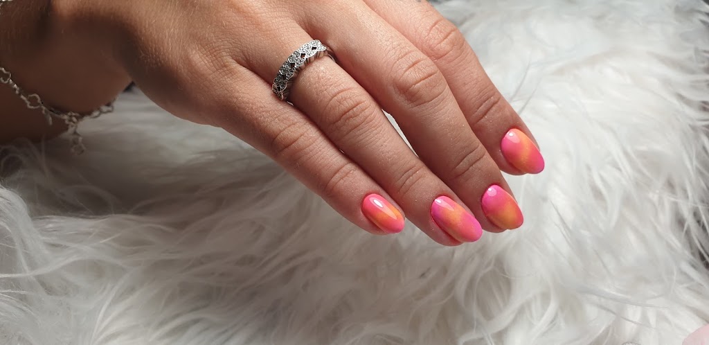 Marta Janer Estetica — Manicura