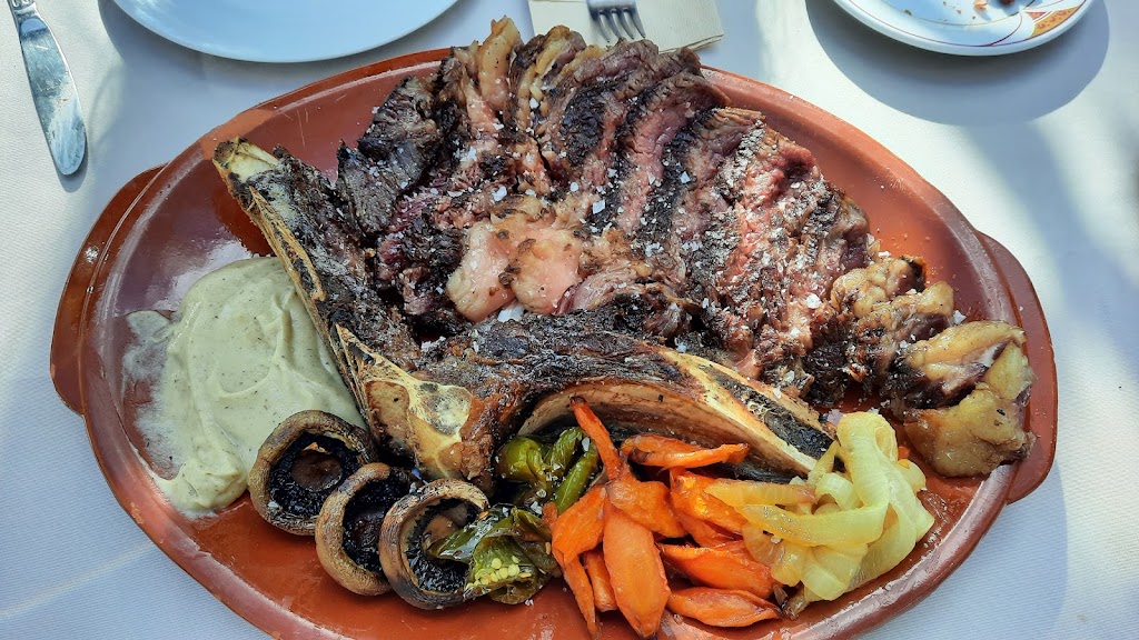 Casa Gabi — Comida y bebida