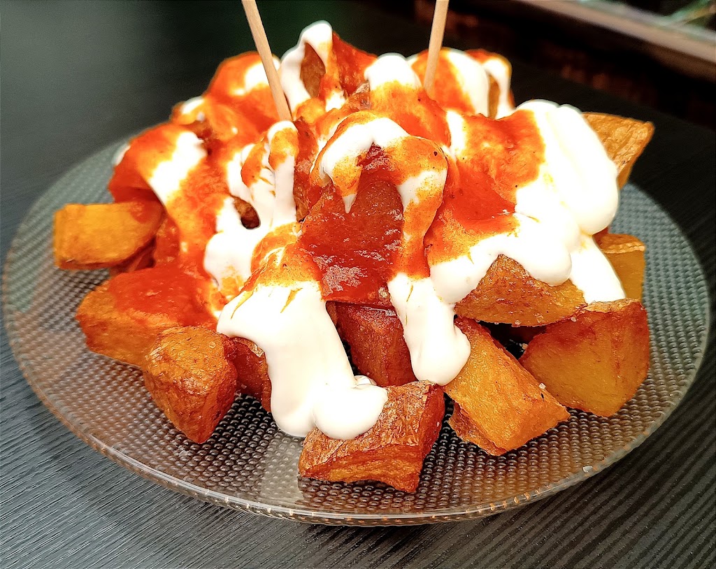 La Nova Terrasseta del Parc — Patatas bravas