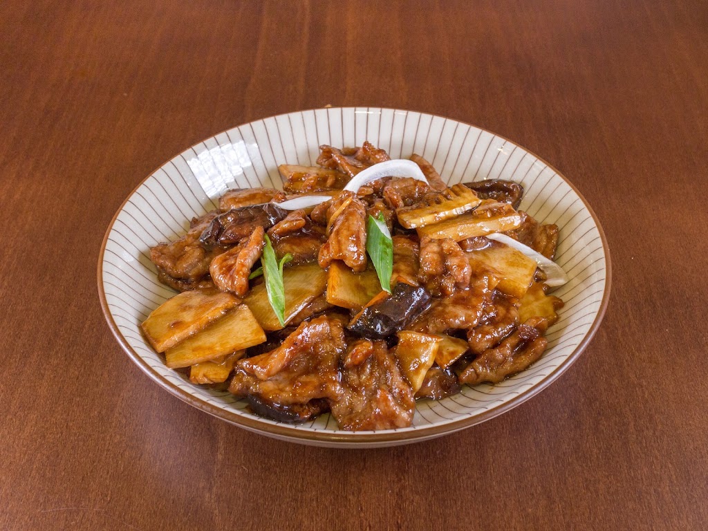 Restaurant Oriental Yuan — Comida y bebida