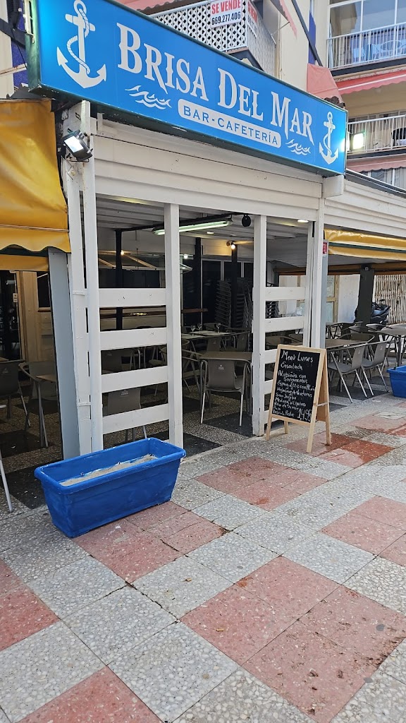 Brisa del Mar (estamos en playa de Levante, el de cala finestrat es otro)