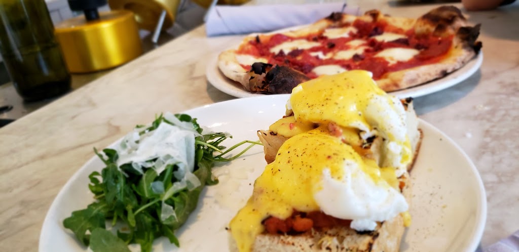 Eggs Benedict
