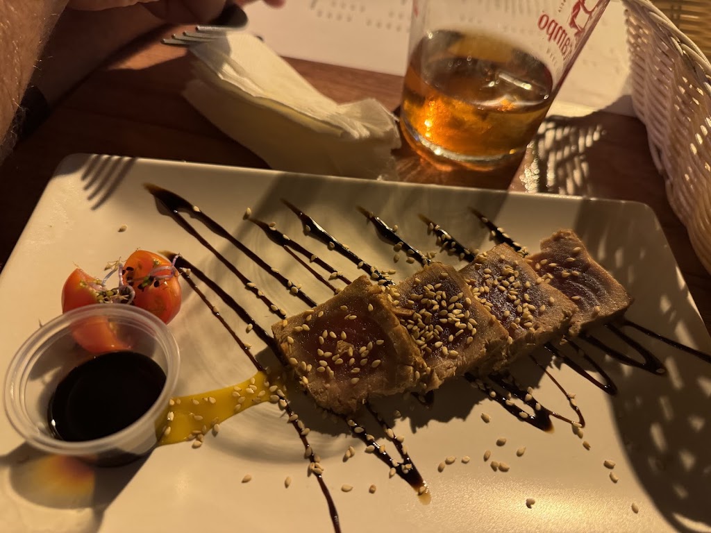 Restaurante El Laure — Comida y bebida