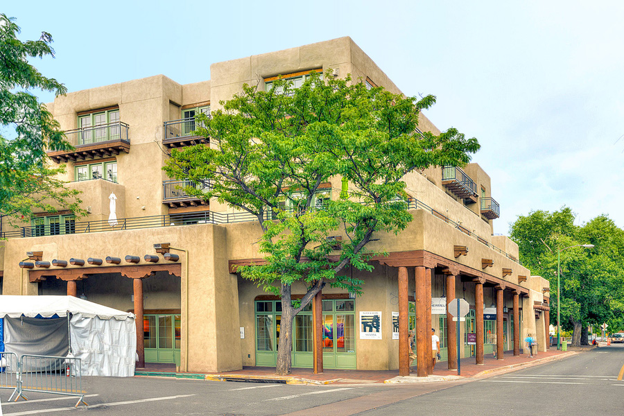 The Lincoln Luxury Residences
