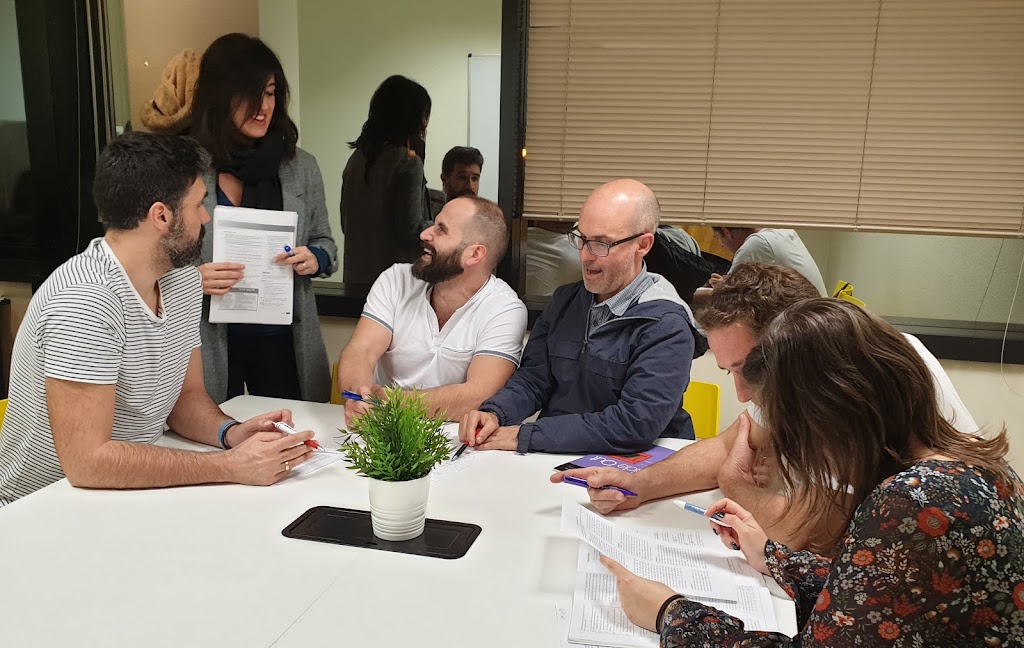 ELINQUA - Academia de Ingles en Pamplona — Del propietario