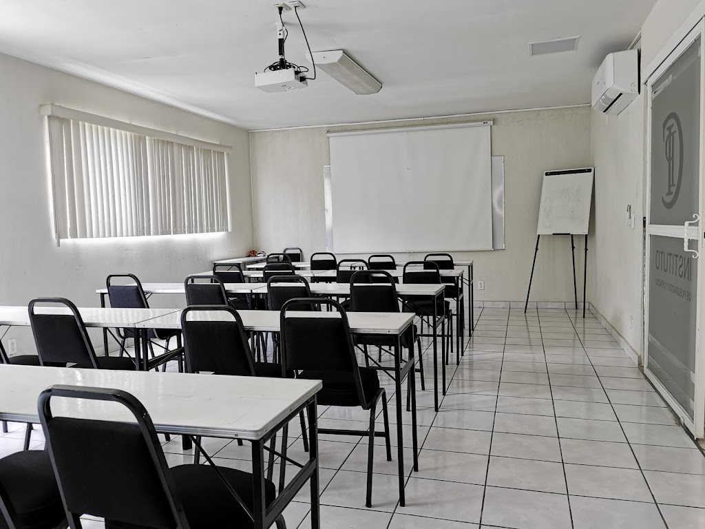 Instituto de Posgrados y Ciencias "Especialidad en Nutricion Clinica y Geriatrica"