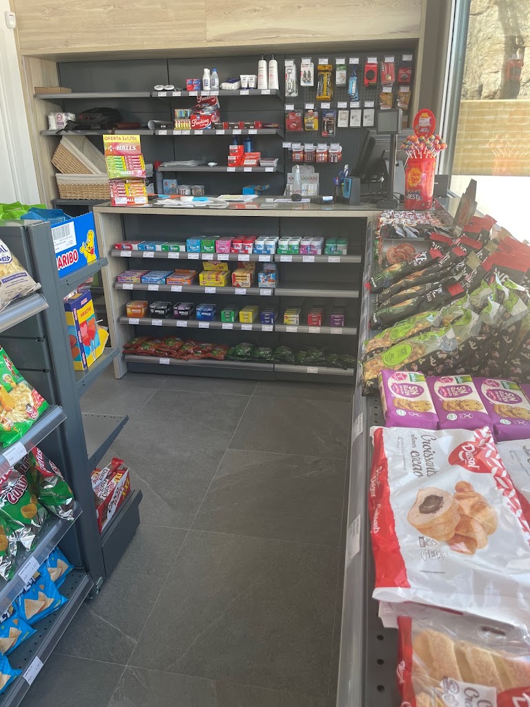 Bejar Oil — Interior