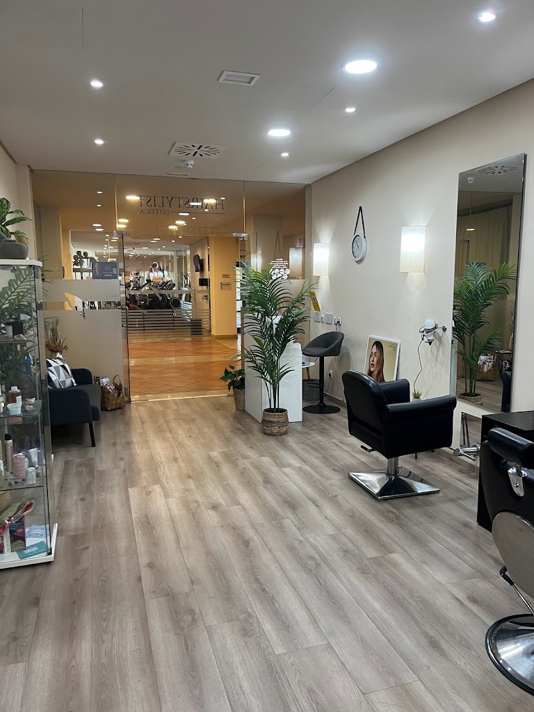 Betty's Look Costa Adeje — Interior