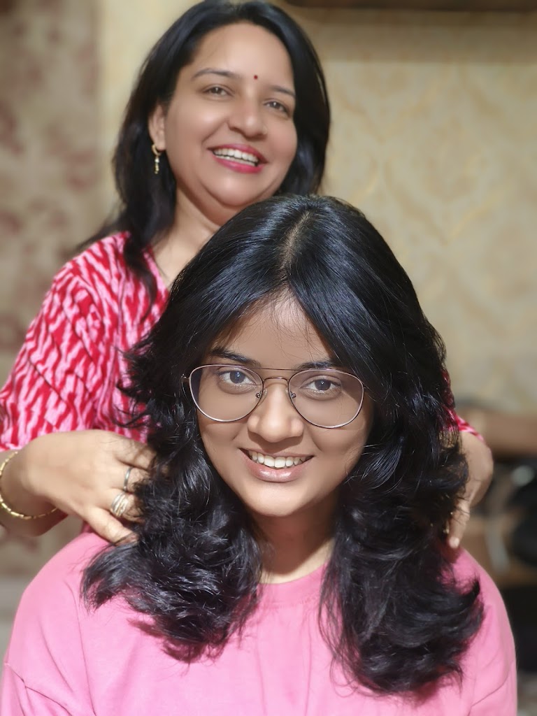 Sara Makeover And Bridal Studio Women Beauty Parlour Best Bridal Makeup Artist In Gwalior Hair Salon Beauty Courses Morar