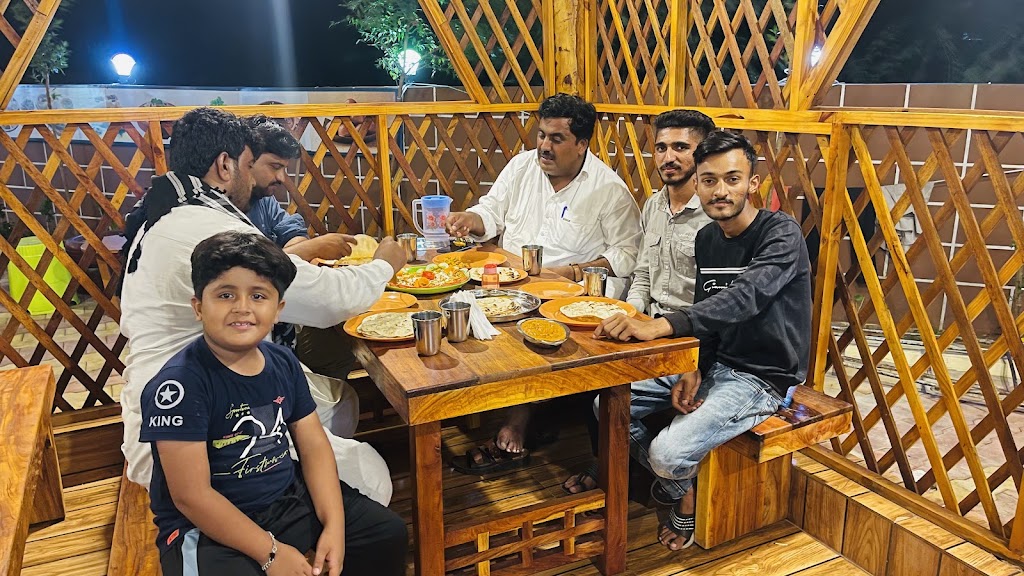 Royal Restaurant Bhuj