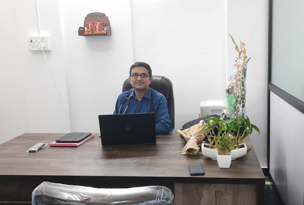 Dr. Dr Anupam Mehrotra Best Heart Doctor In Lucknow Top Cardiologist Angiography Heart Treatment Centre