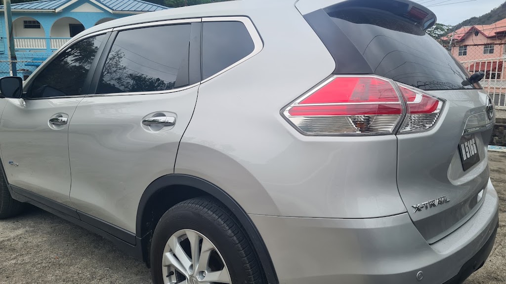 St. Lucia Affordable Car Rentals — Del propietario