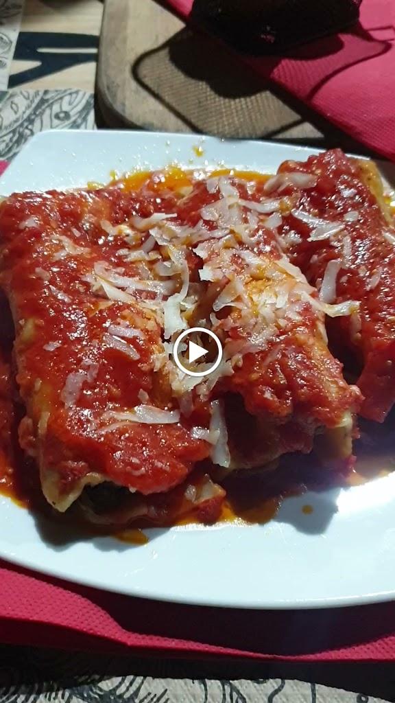 Pizzeria Los Clandestinos — Videos