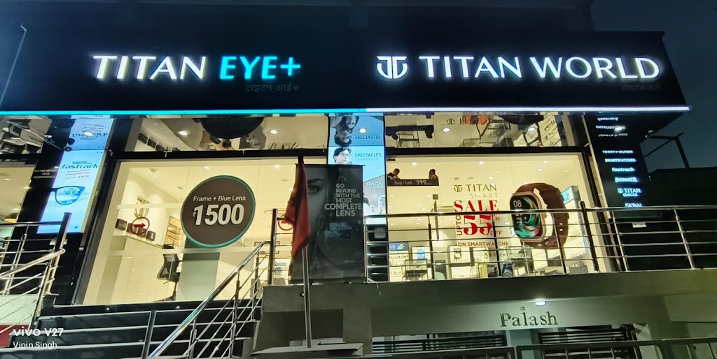 Titan Eye At Bariatu Road Ranchi