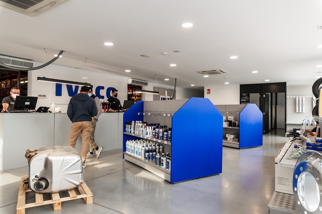 Saipa Motor - IVECO Valencia — Interior