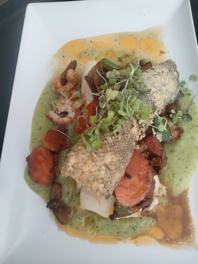 RESTAURANTE VERA DE MAR — Comida y bebida