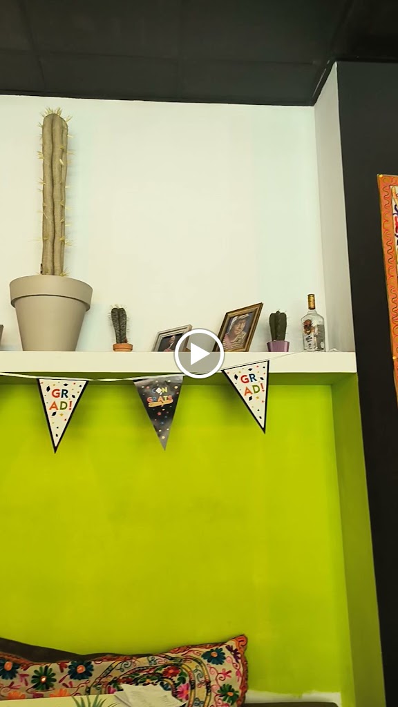 La Peatonal — Videos