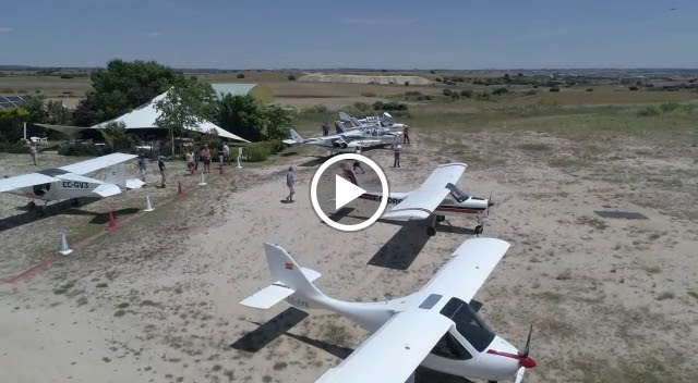 Escuela de Pilotos Villanueva del Pardillo — Del propietario