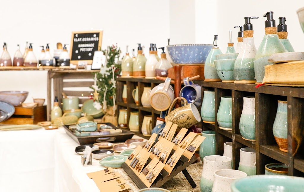 Pottery classes in Easthampton