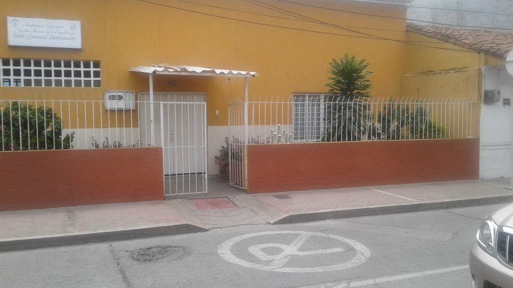 Colegio ciudad de candelaria