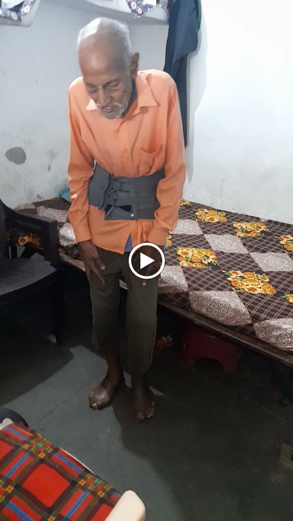 Dr. Dr Ayush Shukla Pt