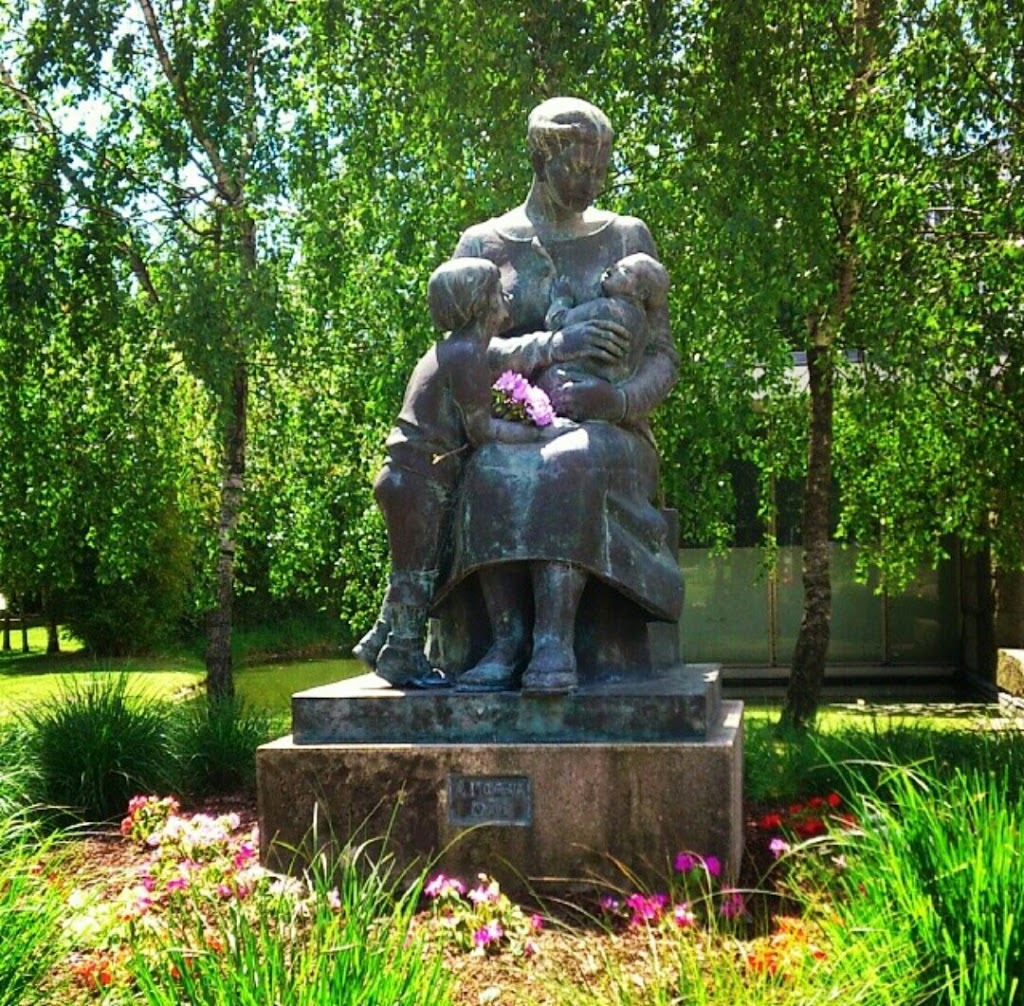 Monumento A Nossa Mae