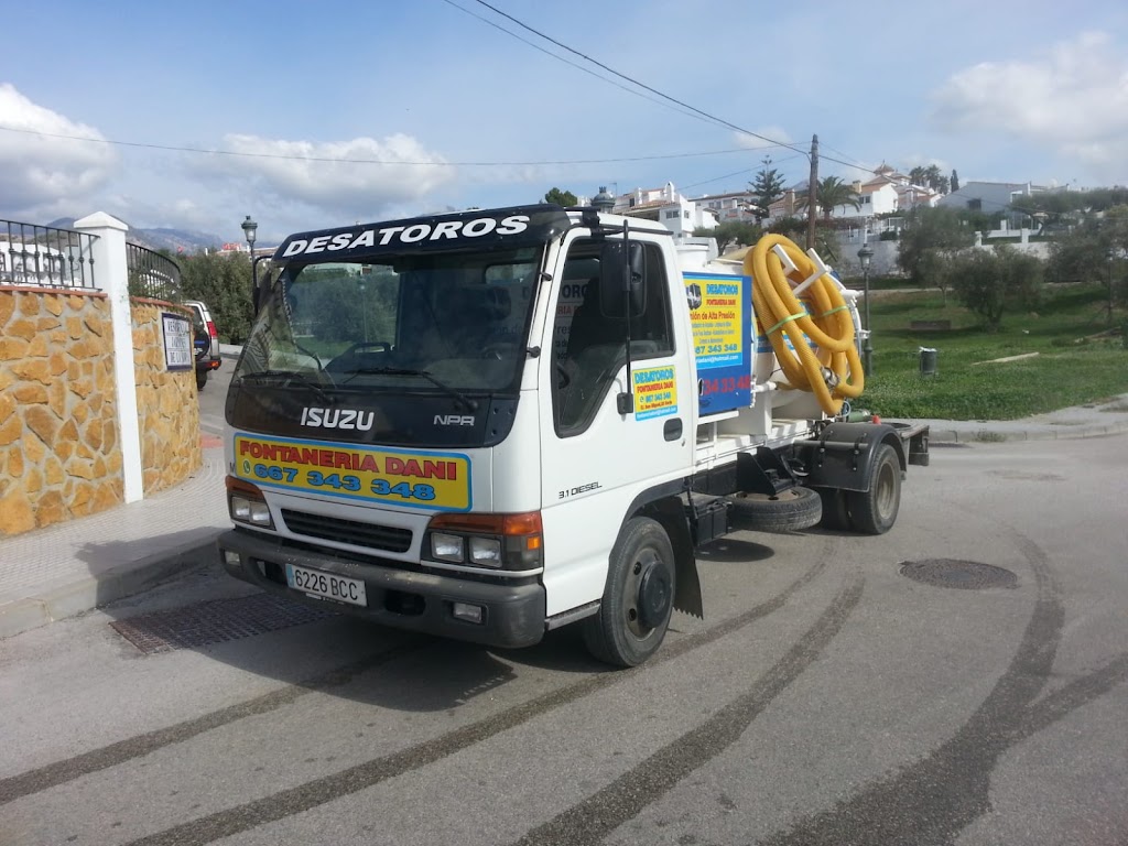 Desatoros Nerja - Fontaneria Dani — Del propietario