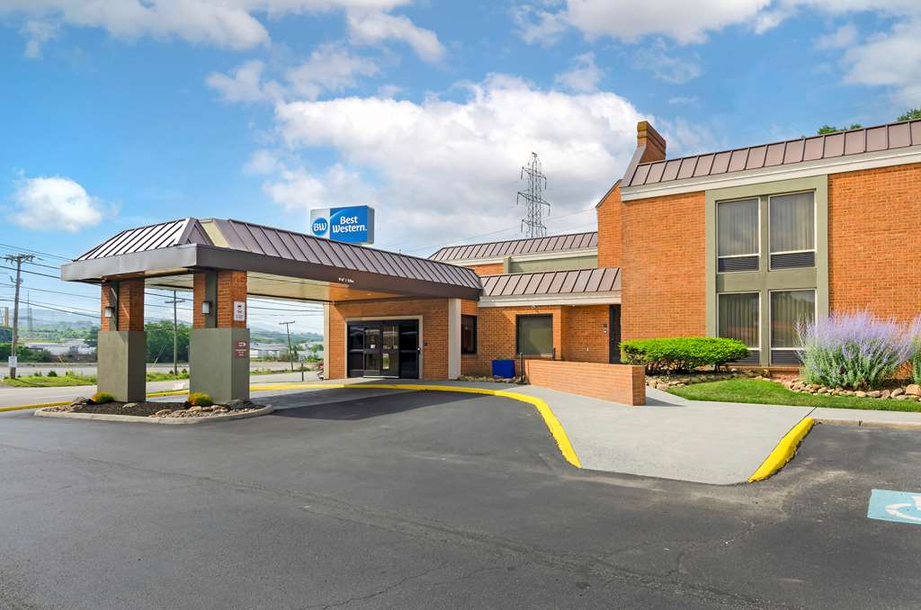 Best Western North Roanoke - Hotel in Troutville , United States of America