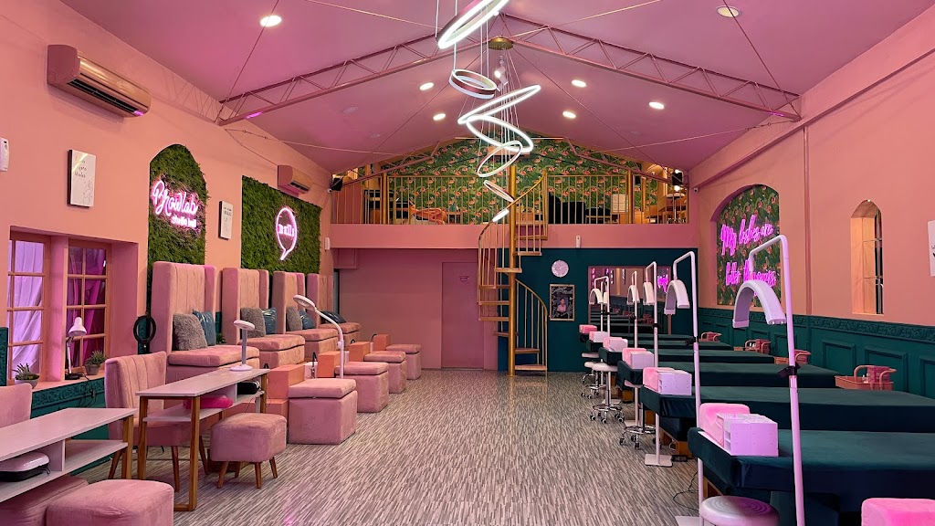 Bloomlab Beauty Studio