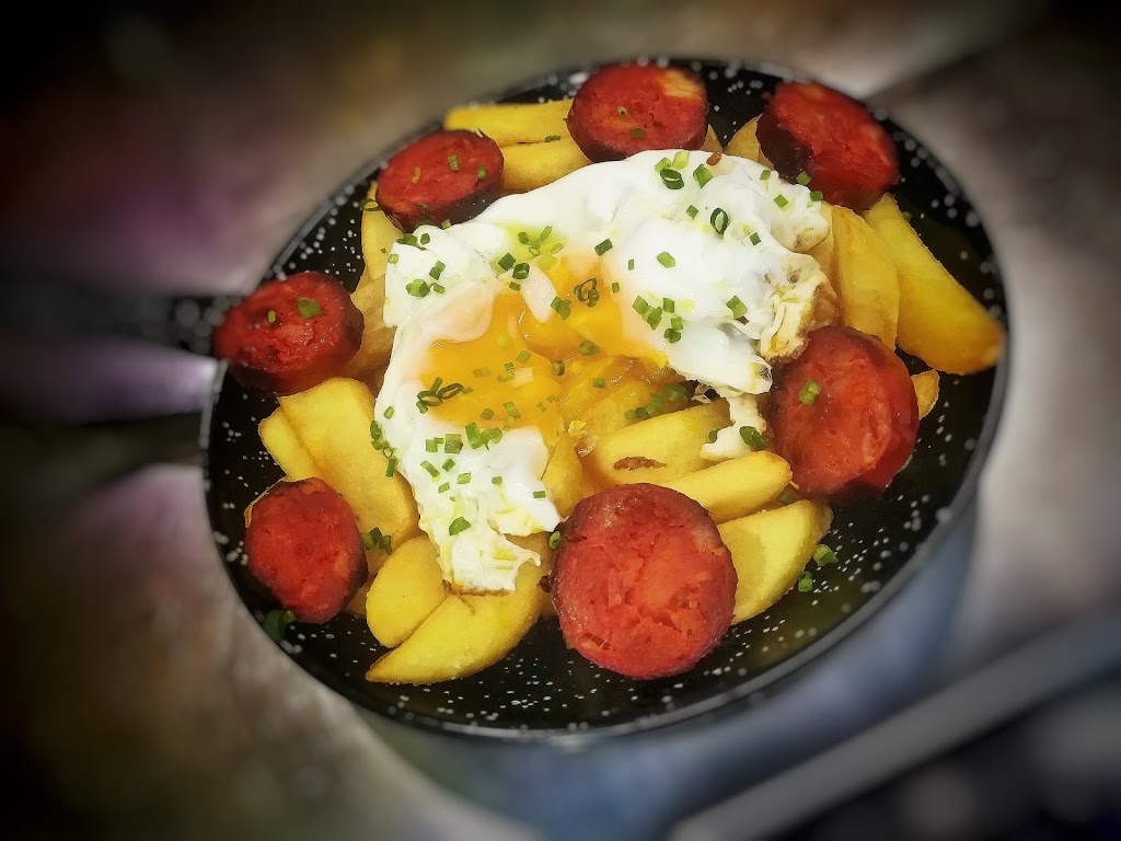 Zoom Zoom Cafe — Comida y bebida