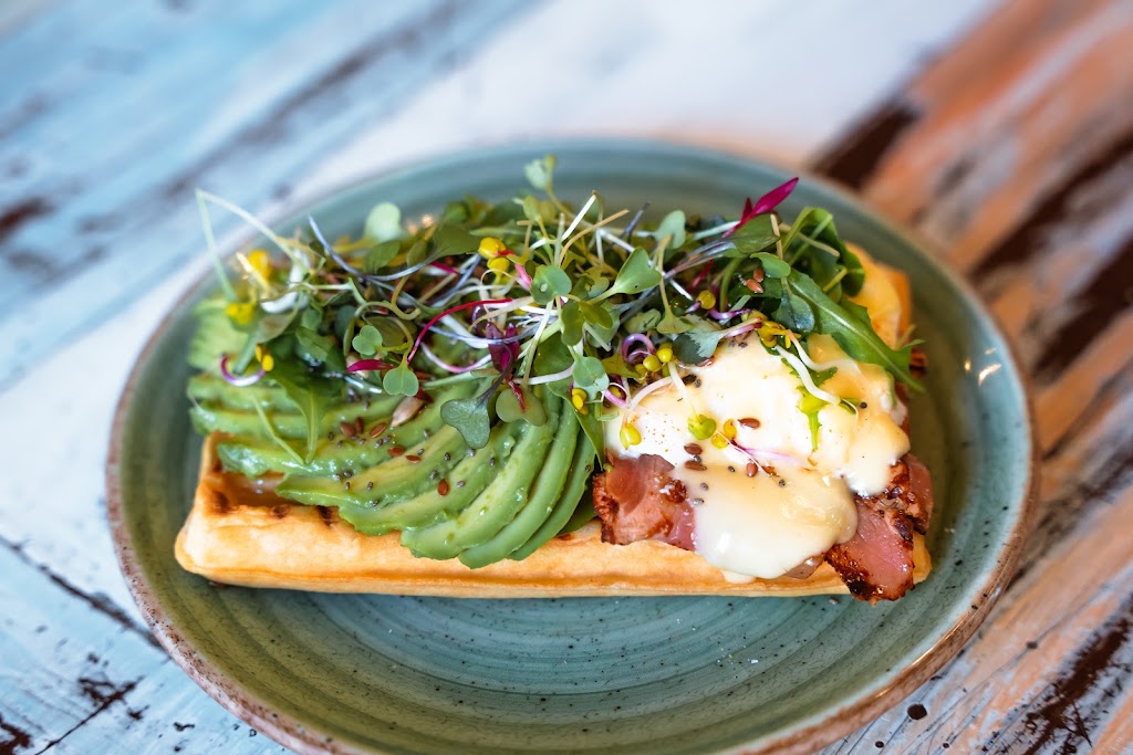 MISE EN PLACE Brunch, Bakery & Specialty Coffee — Comida y bebida