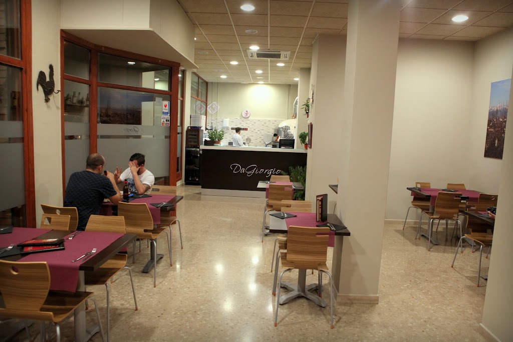Pizzeria da Giorgio — Ambiente