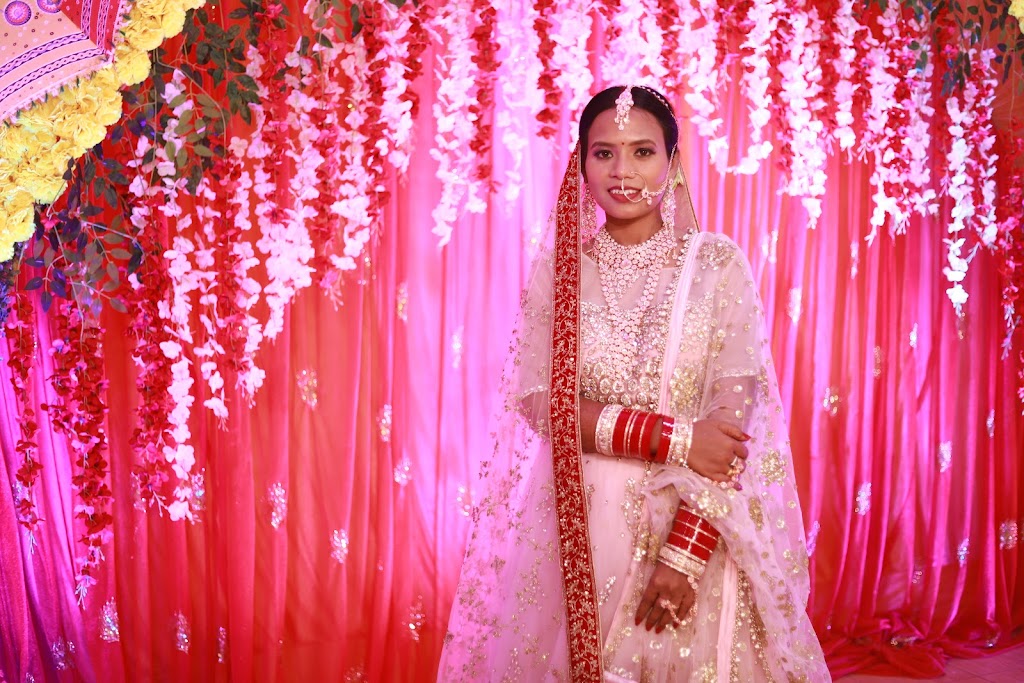 Affinity Makeovers And Beauty Salon