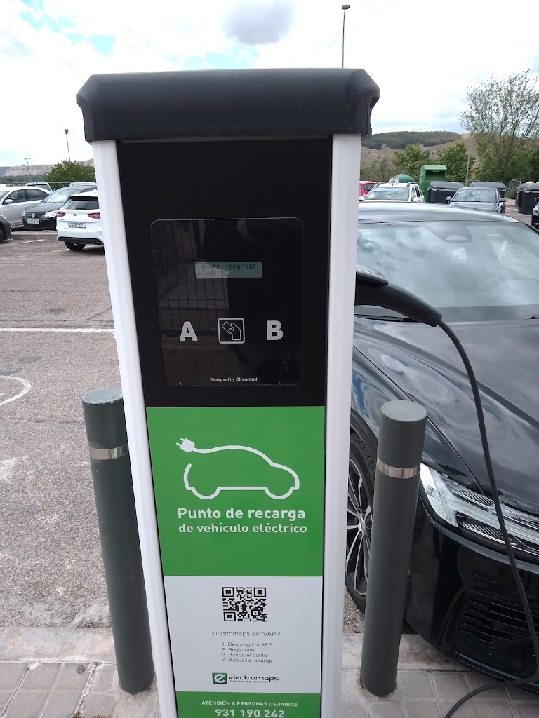 Estacion de carga de vehiculos electricos