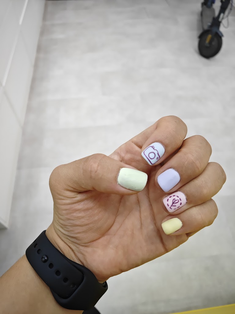 Nails and beauty by Penelope Company