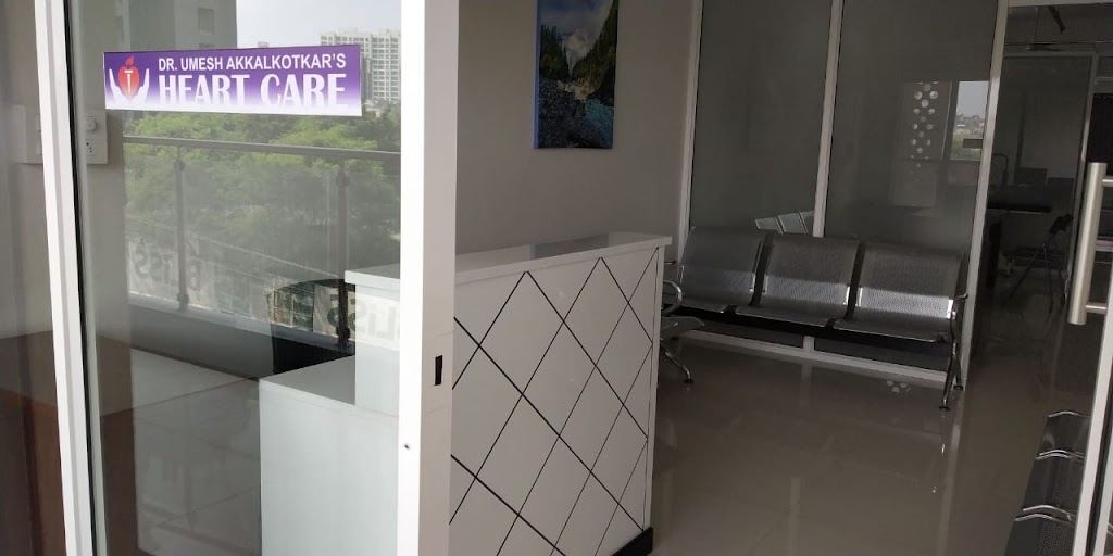 Dr. Dr Umesh Akkalkotkar