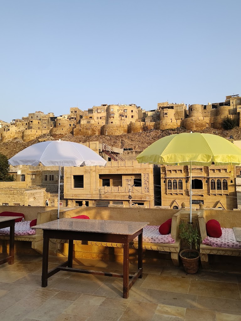Shahi Palace Hotel