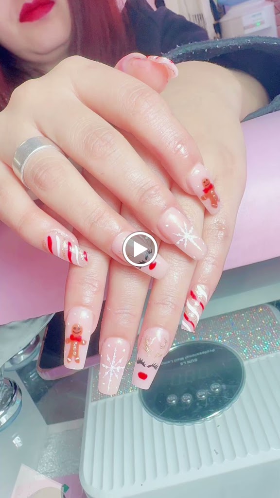 Mayra Novella Beauty — Manicura